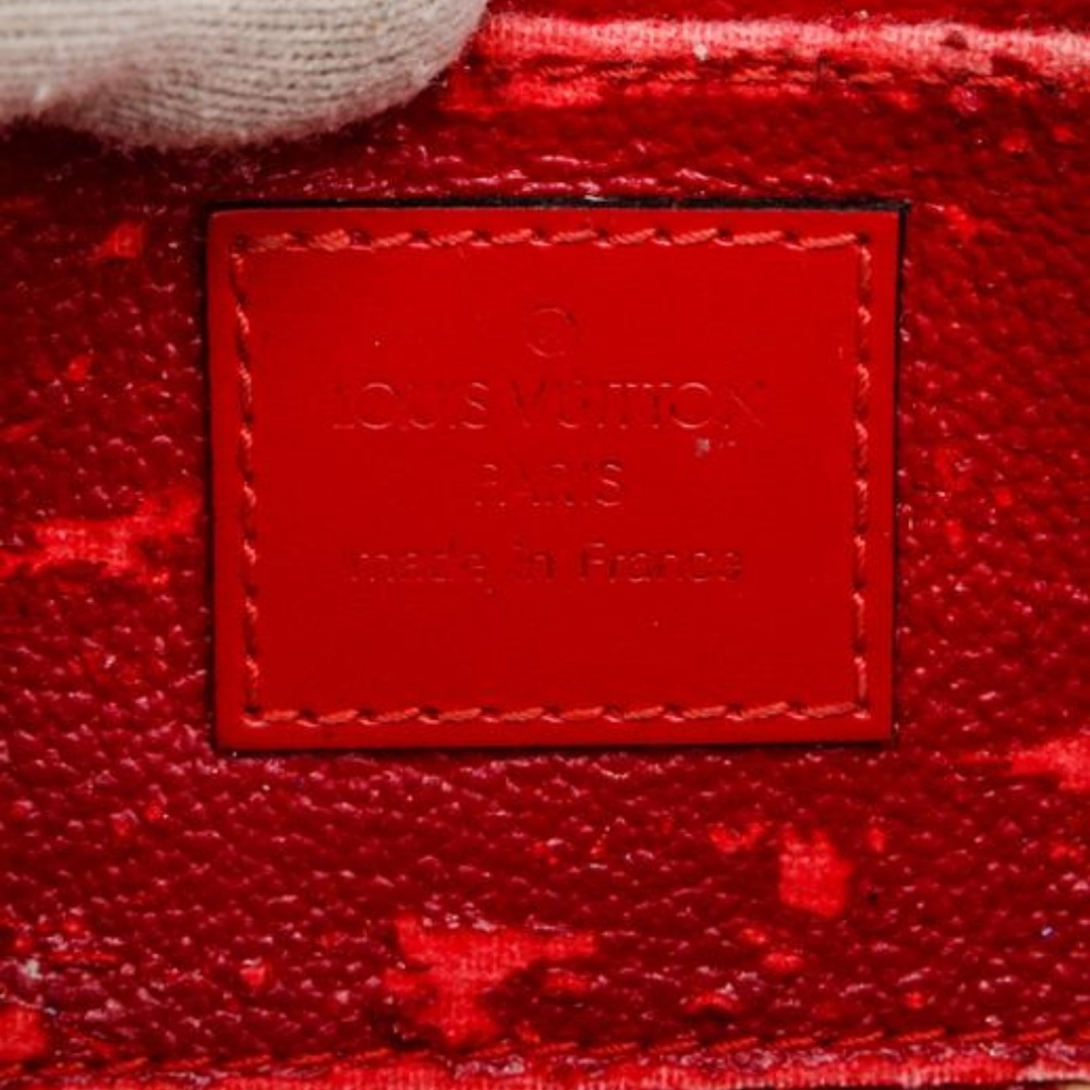 Louis Vuitton Red Dauphine Epi Leather Pm Cosmetic - Picture 8 of 8